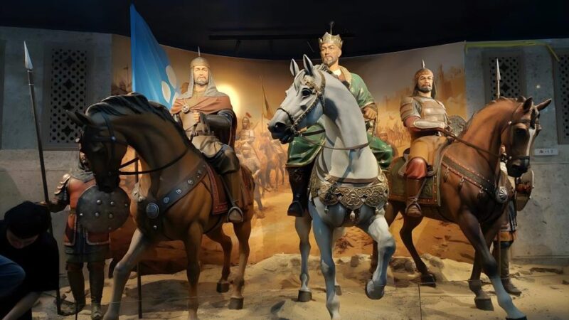 Özbekistan’daki Amir Timur Müzesi yeniden ziyarete açıldı