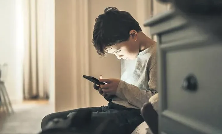 Akıllı telefonsuz bir nesil mi geliyor?