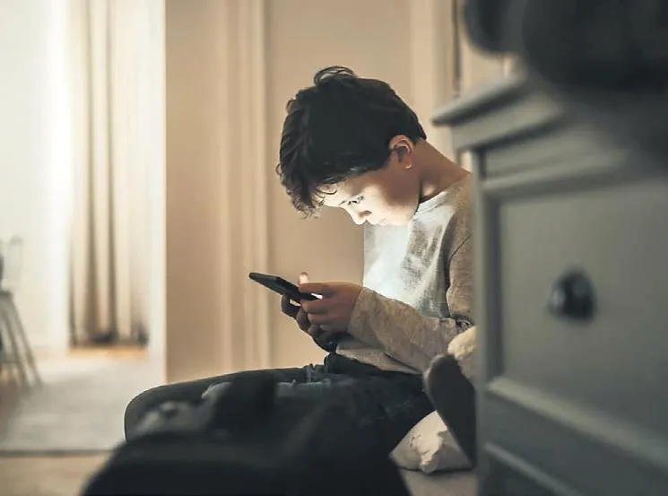 Akıllı telefonsuz bir nesil mi geliyor?