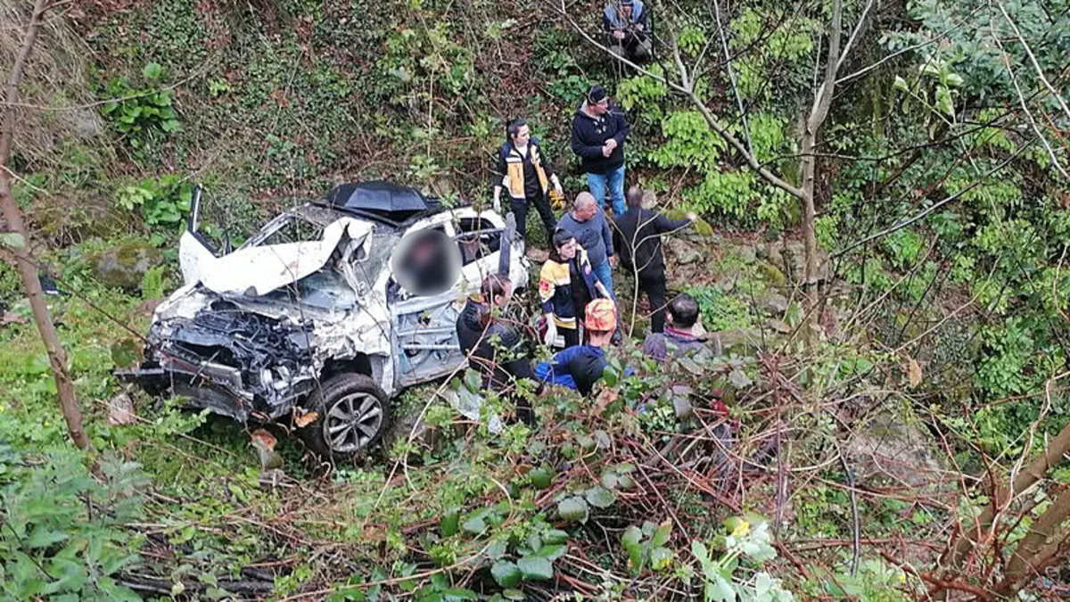 Ordu’da otomobil uçuruma yuvarlandı: Baba ve kızı hayatını kaybetti!