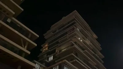 Zeytinburnu’nda eski koca dehşeti: Kızını öldürdü, eski eşini ağır yaraladı!